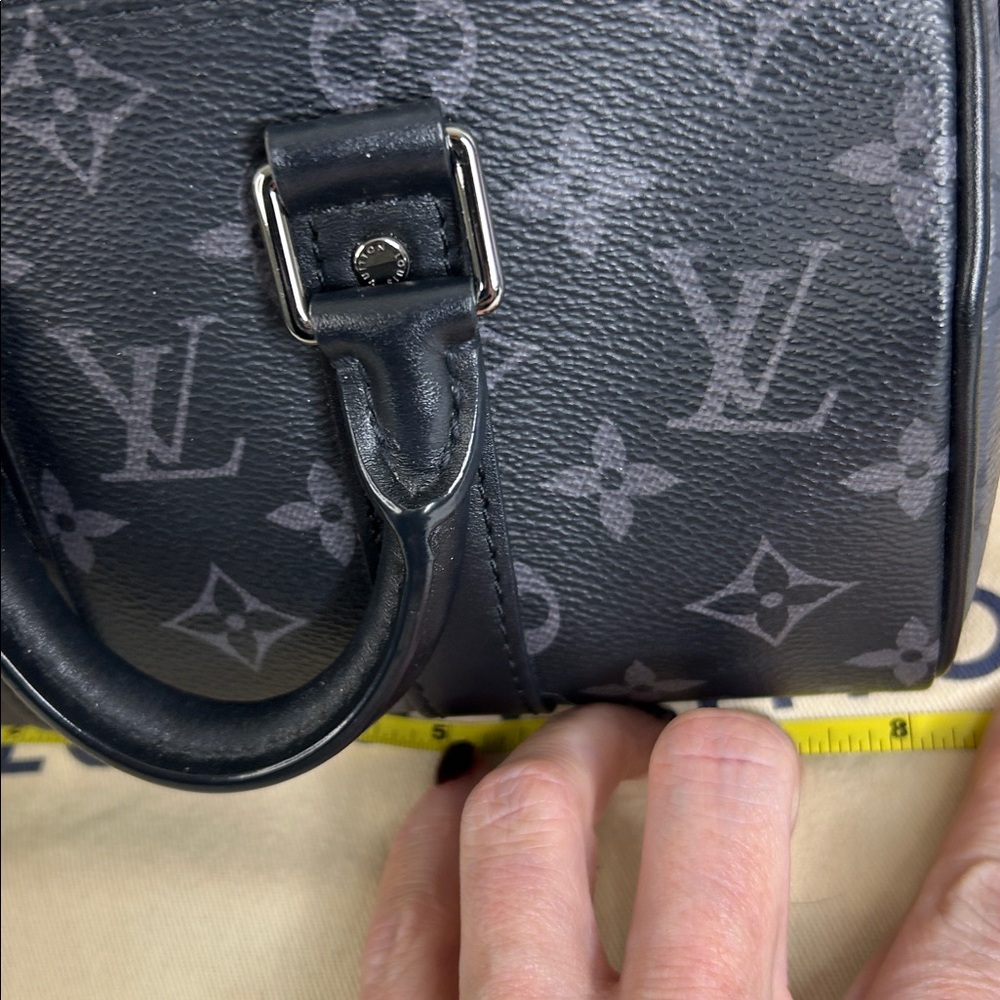 Authentic Louis Vuitton Monogram Eclipse black/grey reverse XS Keepall-Unisex - Picture 12 of 17